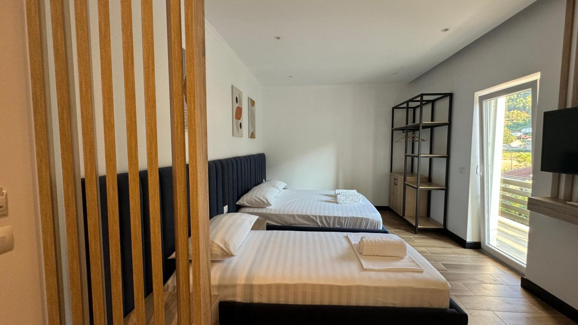 Hotel Bizant Përmet Buitenkant foto